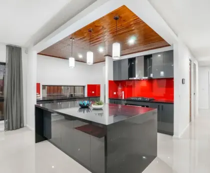 Hvilken lampe skal hænge i køkkenet? 5 gode tips til at vælge de rigtige køkkenlamper